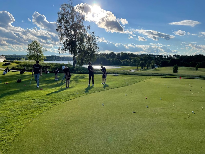 Kom i form golfkurser i augusti
